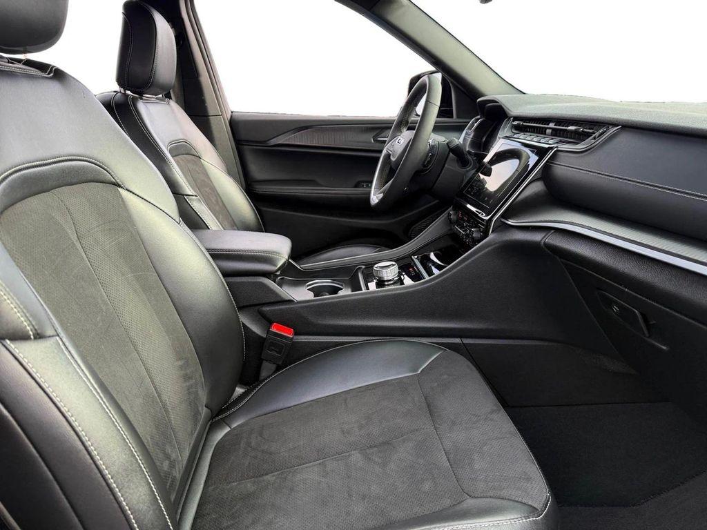 used 2024 Jeep Grand Cherokee L car, priced at $30,297