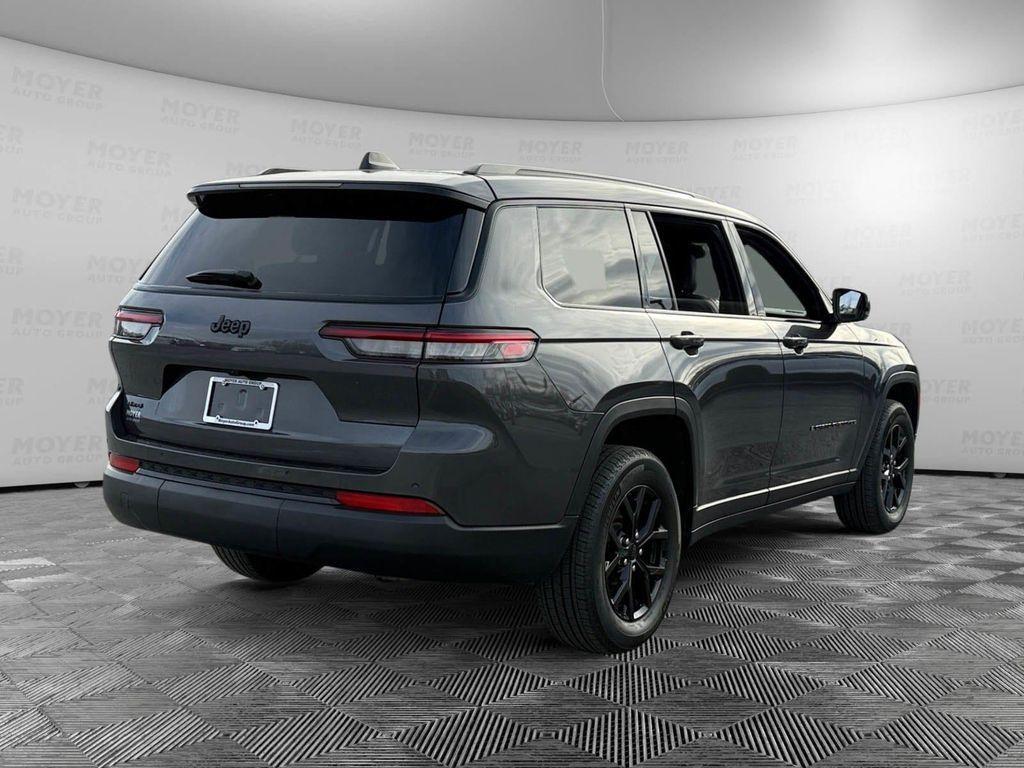 used 2024 Jeep Grand Cherokee L car, priced at $30,297