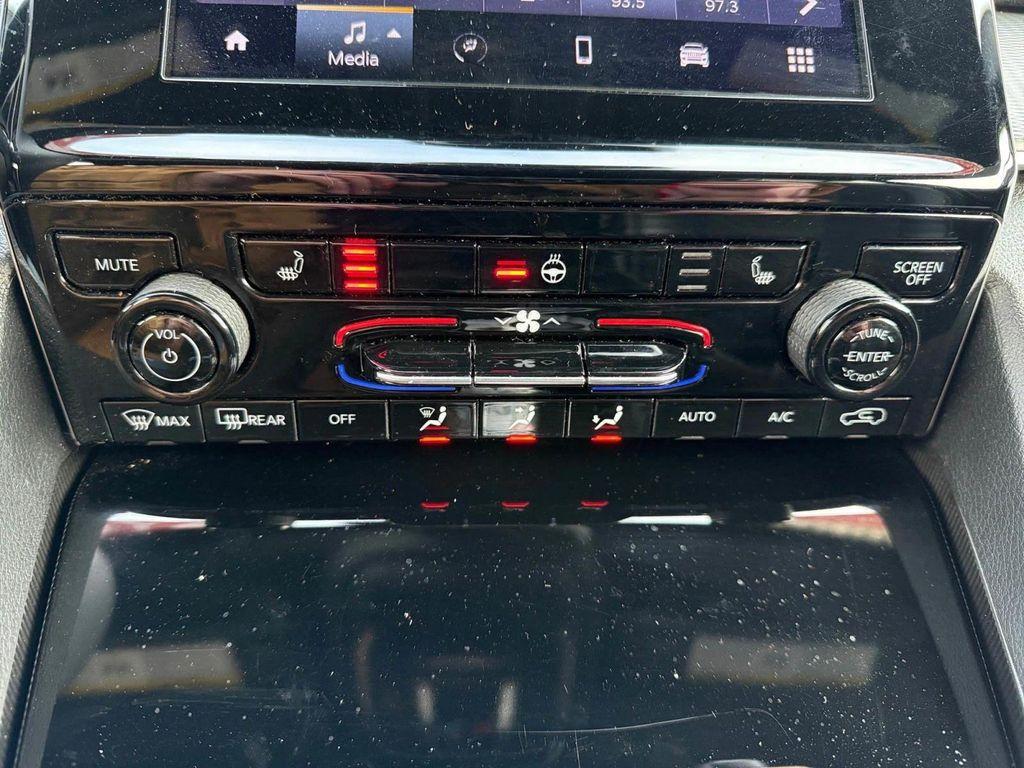 used 2024 Jeep Grand Cherokee L car, priced at $30,297