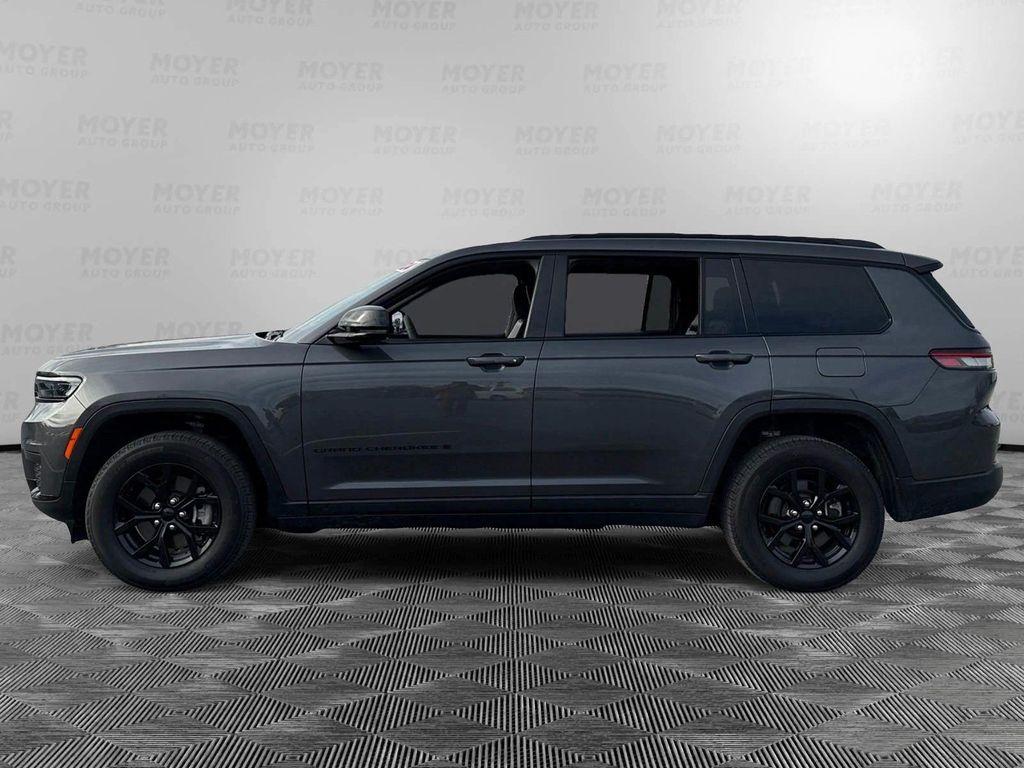 used 2024 Jeep Grand Cherokee L car, priced at $30,297