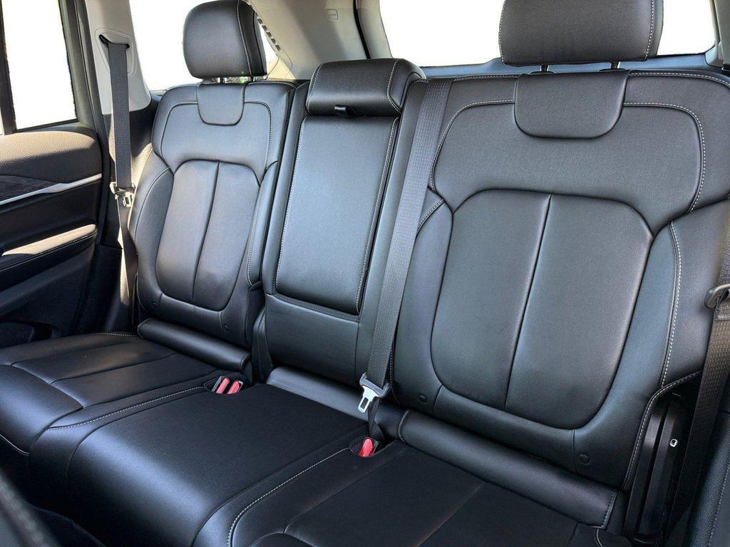 used 2023 Jeep Grand Cherokee car, priced at $35,995