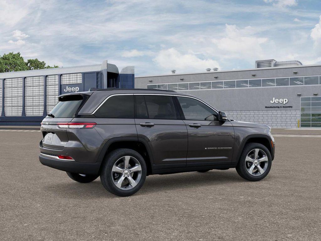 new 2025 Jeep Grand Cherokee car, priced at $47,946