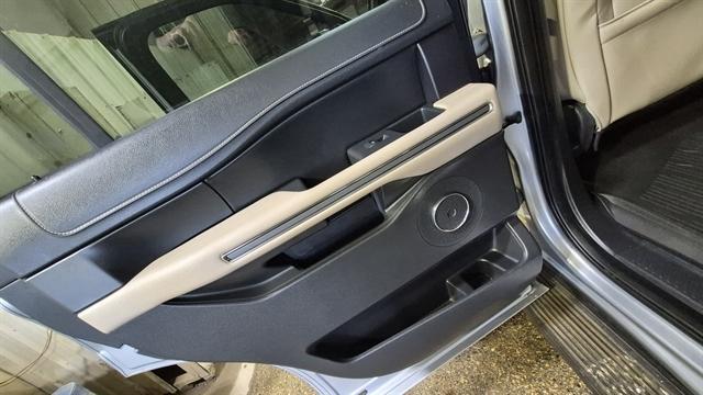used 2024 Ford Expedition car, priced at $50,950