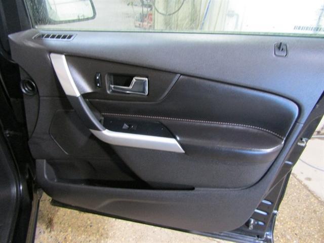 used 2013 Ford Edge car, priced at $9,500