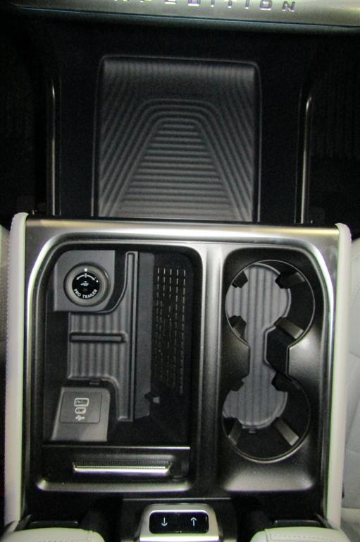 new 2025 Ford Expedition Max car, priced at $78,980