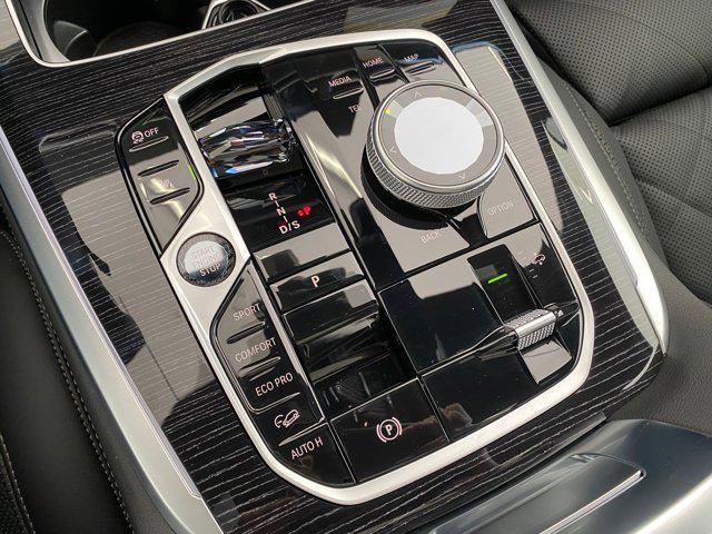 new 2026 BMW X7 car, priced at $100,890