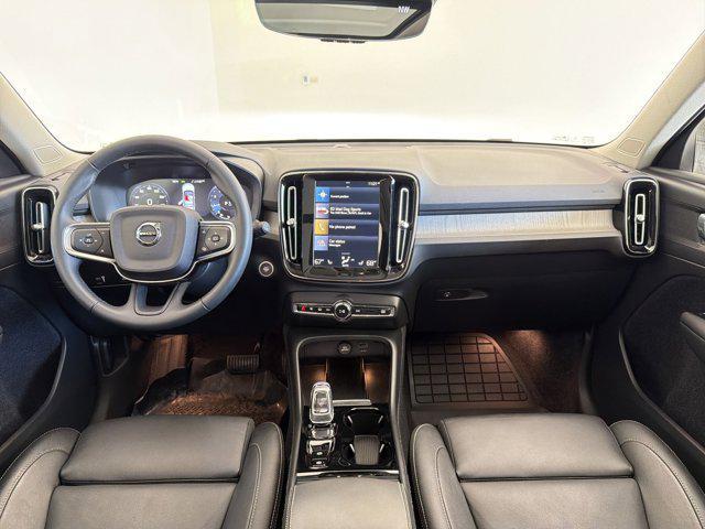 used 2021 Volvo XC40 car, priced at $29,998