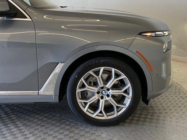 new 2026 BMW X7 car, priced at $93,475
