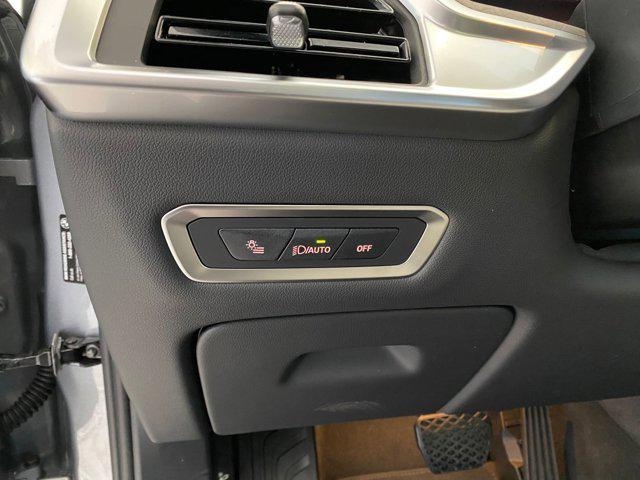 new 2026 BMW X7 car, priced at $93,475