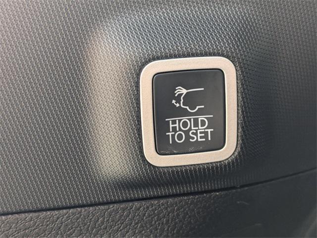 new 2025 Jeep Grand Cherokee car, priced at $35,571