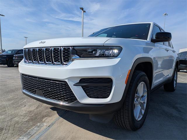 new 2025 Jeep Grand Cherokee car, priced at $35,544