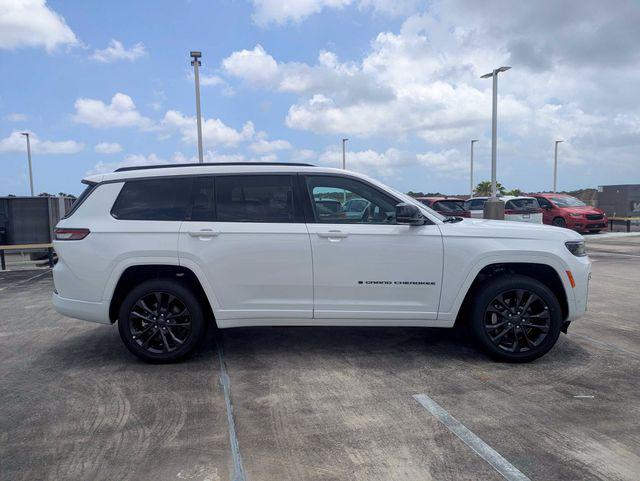 new 2026 Jeep Grand Cherokee L car, priced at $50,555
