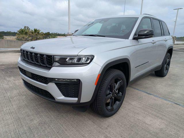new 2026 Jeep Grand Cherokee car, priced at $46,645