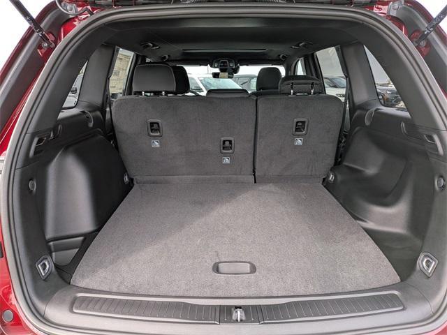 new 2025 Jeep Grand Cherokee car, priced at $36,668