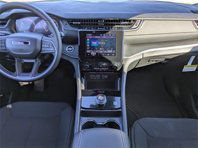 new 2025 Jeep Grand Cherokee car, priced at $37,748