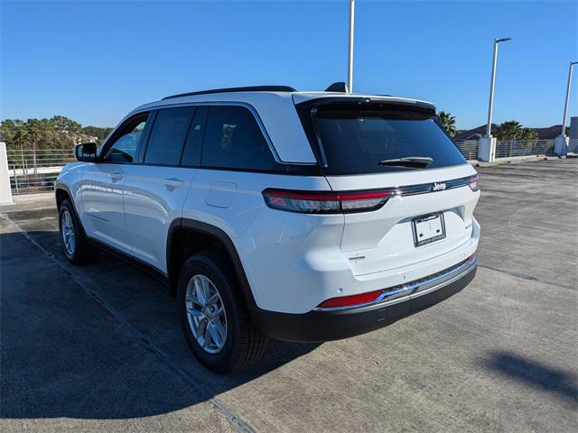 new 2025 Jeep Grand Cherokee car, priced at $37,748