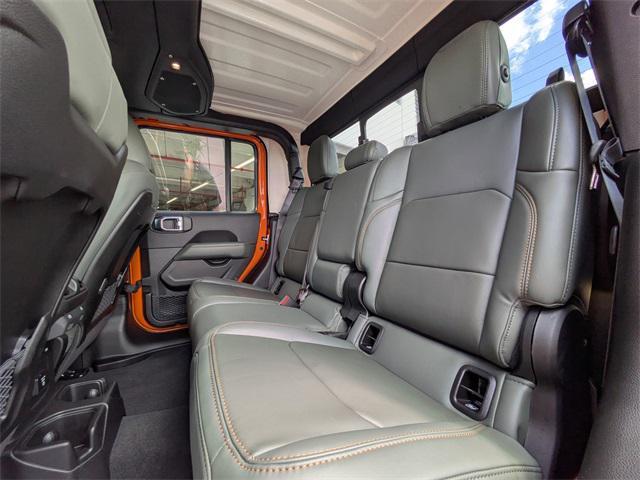 new 2025 Jeep Gladiator car, priced at $53,054