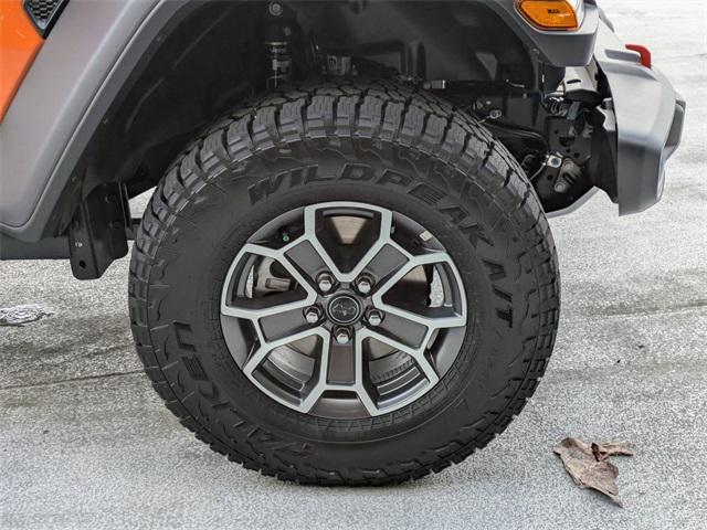 new 2025 Jeep Gladiator car, priced at $53,054