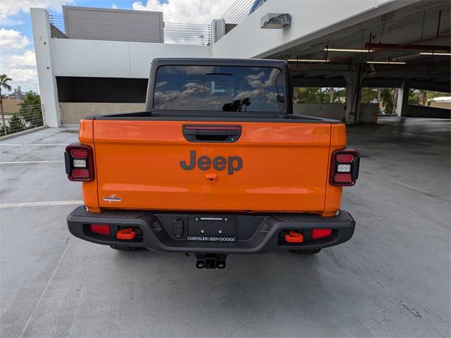 new 2025 Jeep Gladiator car, priced at $53,054