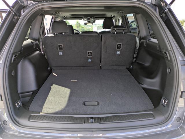 new 2025 Jeep Grand Cherokee car, priced at $36,080