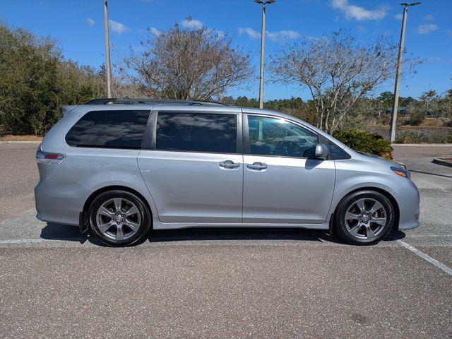 used 2017 Toyota Sienna car, priced at $23,611
