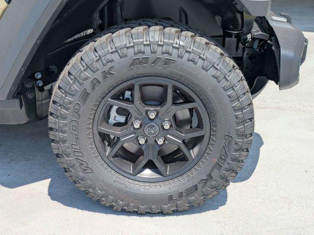 new 2026 Jeep Wrangler car, priced at $51,394