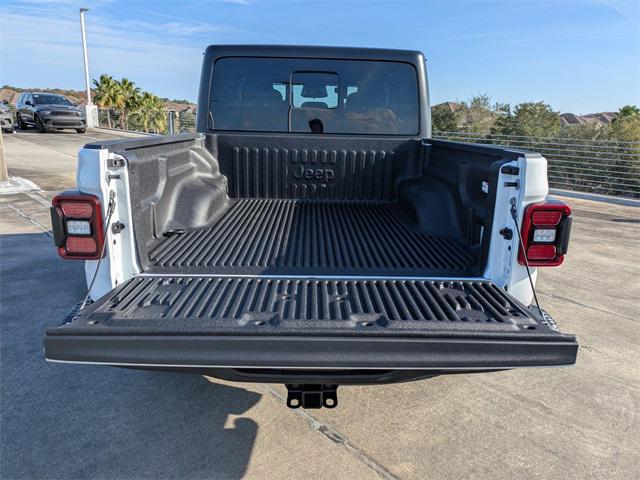 new 2026 Jeep Gladiator car, priced at $55,976