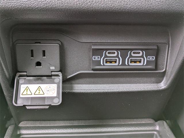 new 2025 Jeep Grand Cherokee L car, priced at $38,055