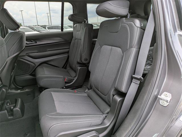 new 2025 Jeep Grand Cherokee L car, priced at $38,055