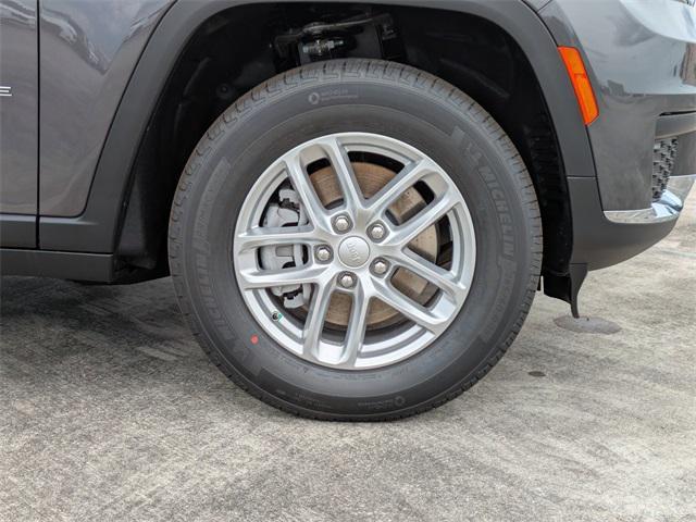 new 2025 Jeep Grand Cherokee L car, priced at $38,055