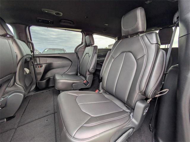 new 2026 Chrysler Pacifica car, priced at $45,165