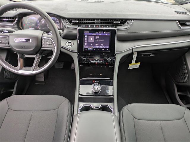 new 2025 Jeep Grand Cherokee car, priced at $39,830