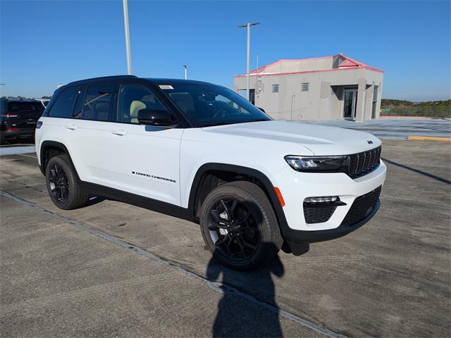 new 2025 Jeep Grand Cherokee car, priced at $48,936