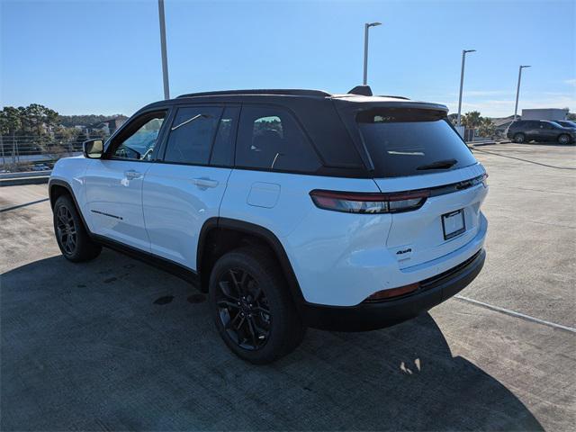 new 2025 Jeep Grand Cherokee car, priced at $48,936
