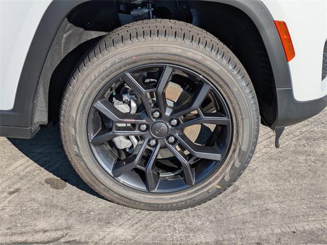 new 2025 Jeep Grand Cherokee car, priced at $48,936