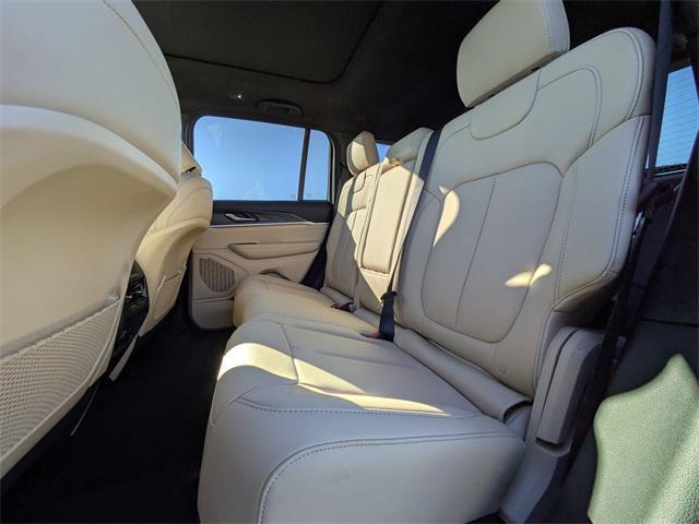 new 2025 Jeep Grand Cherokee car, priced at $48,936