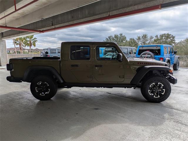 new 2026 Jeep Gladiator car, priced at $59,604