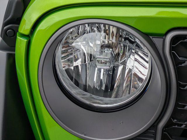 new 2026 Jeep Wrangler car, priced at $43,007