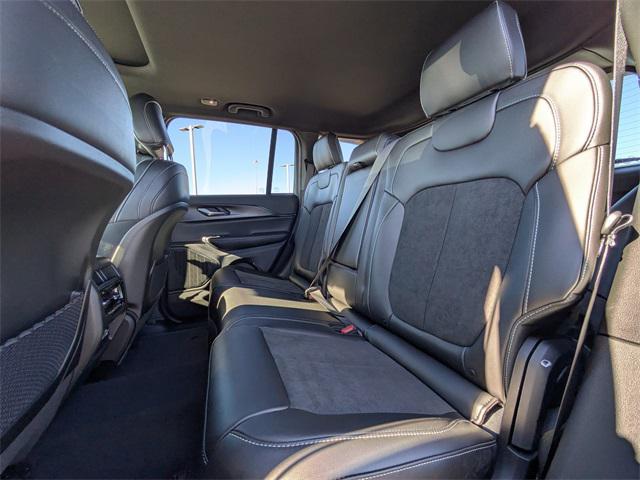 new 2025 Jeep Grand Cherokee car, priced at $42,530