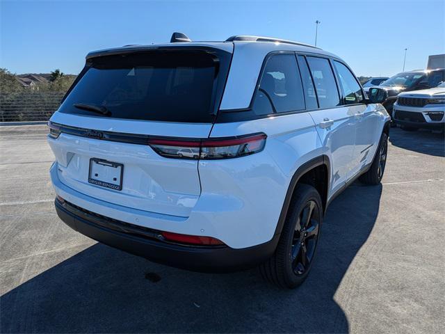 new 2025 Jeep Grand Cherokee car, priced at $42,530