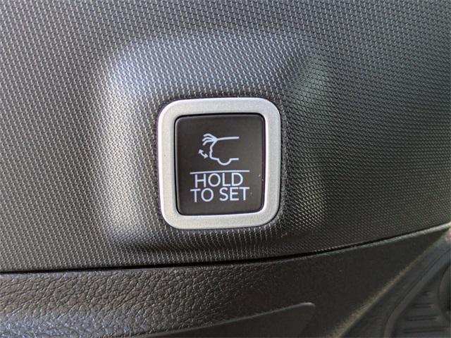 new 2025 Jeep Grand Cherokee car, priced at $42,530