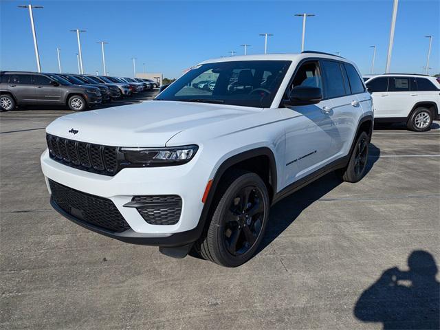 new 2025 Jeep Grand Cherokee car, priced at $42,530