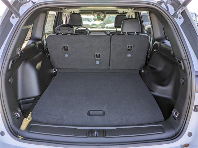 new 2025 Jeep Grand Cherokee car, priced at $42,530