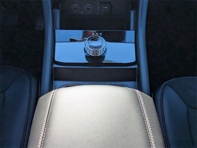 new 2025 Jeep Grand Cherokee car, priced at $42,530