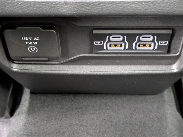 new 2025 Jeep Grand Cherokee car, priced at $41,050