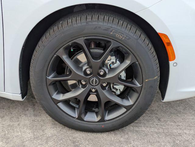 new 2026 Chrysler Pacifica car, priced at $51,649