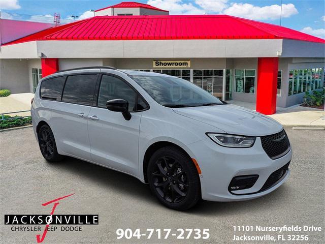 new 2026 Chrysler Pacifica car, priced at $53,850