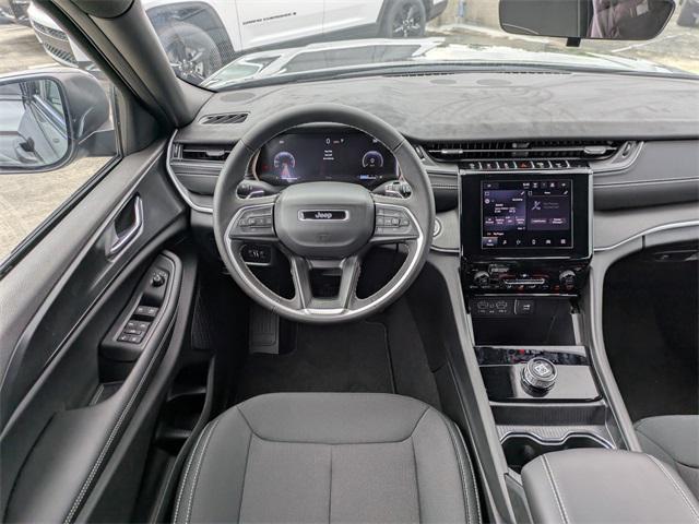new 2025 Jeep Grand Cherokee car, priced at $36,080