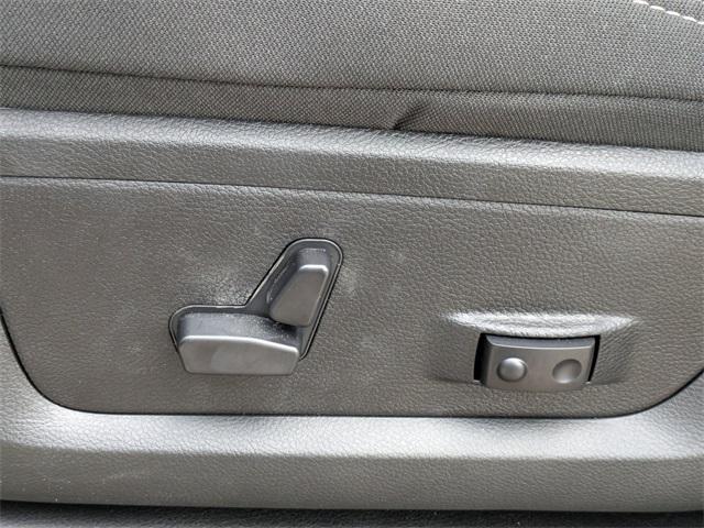 new 2025 Ram 2500 car, priced at $68,708