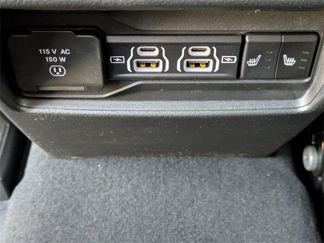 new 2025 Jeep Grand Cherokee car, priced at $48,982